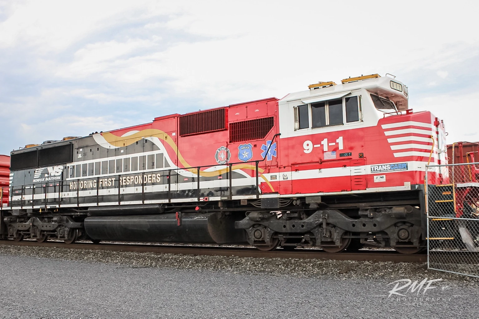 Norfolk Southern 911 Honoring First Responders locomotive