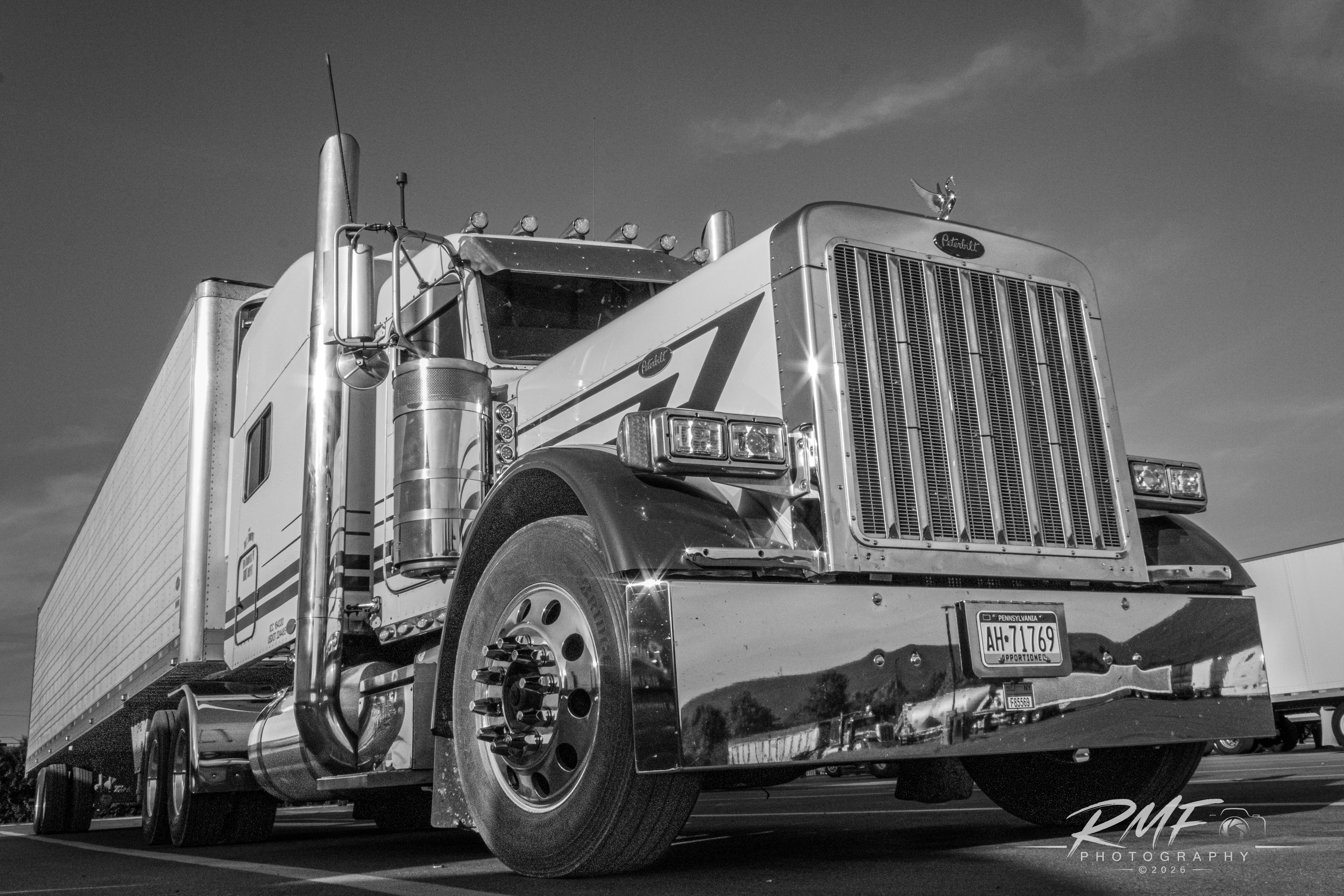 RMF Photography image uploaded to big-rigs-commercial-vehicles